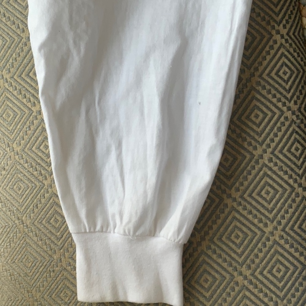TENNIS LONG SLEEVE SHIRT WITH EMBROIDERED RACQUETS & BALLS ADORABLE L FIRM PRICE - Picture 4 of 6
